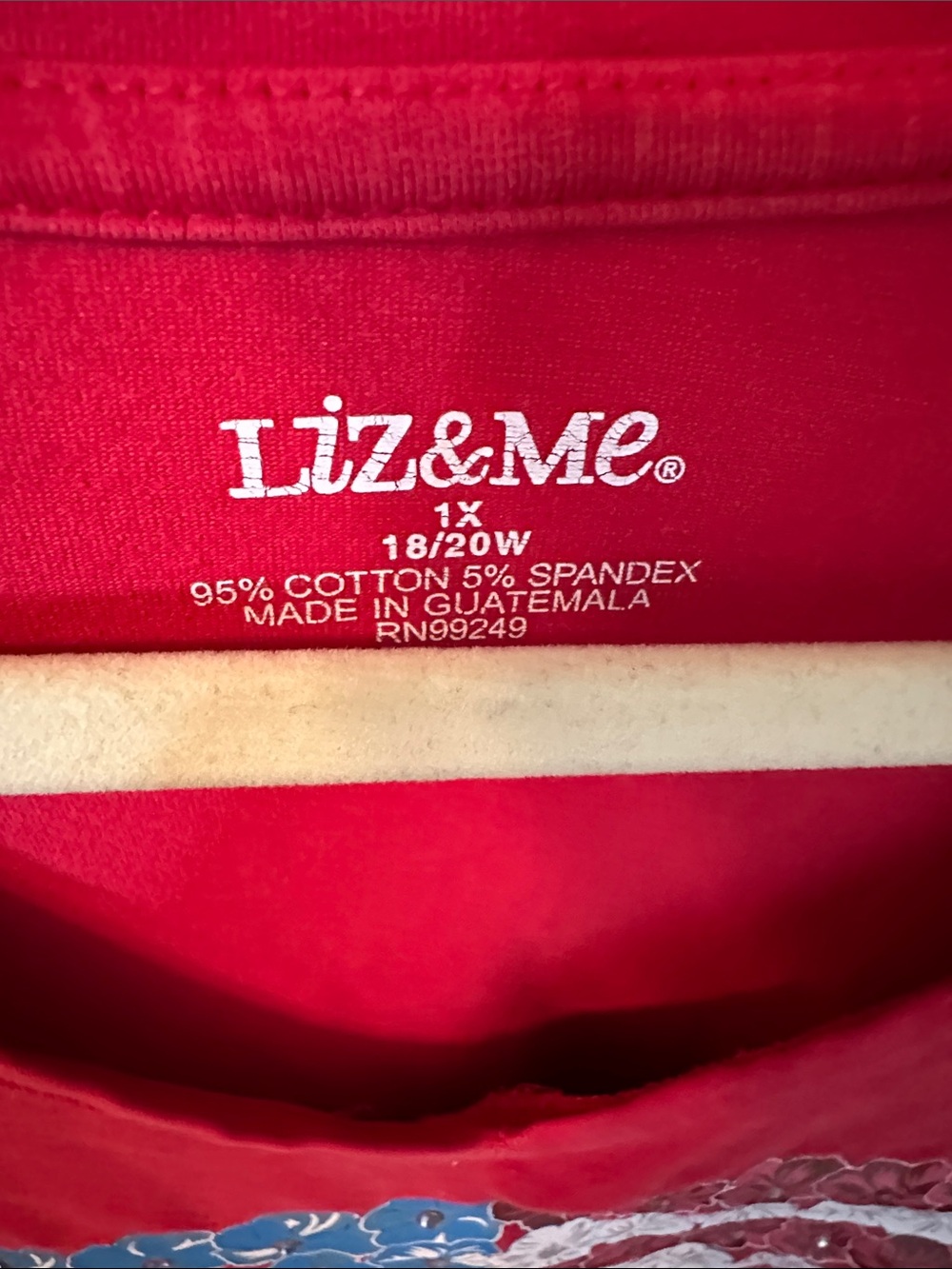 Liz & Me Red Short Sleeve V-Neck Tee with Sequin Flag - Picture 5 of 5